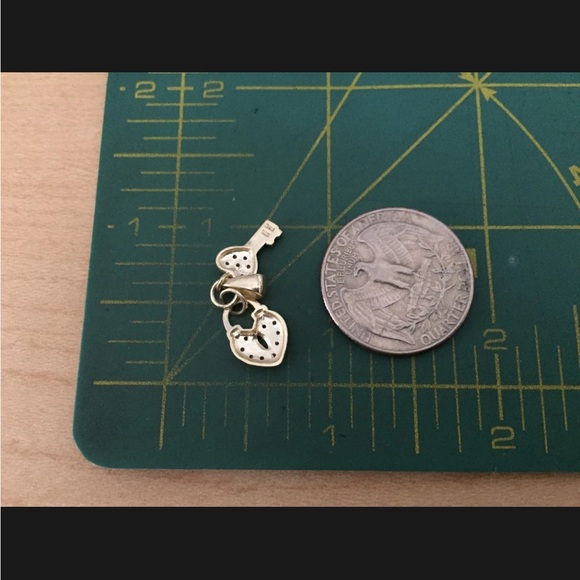 Key charm Pendant MARKED FAS 925 STERLING Gold Wash Heart Pandora compatible - Picture 4 of 6